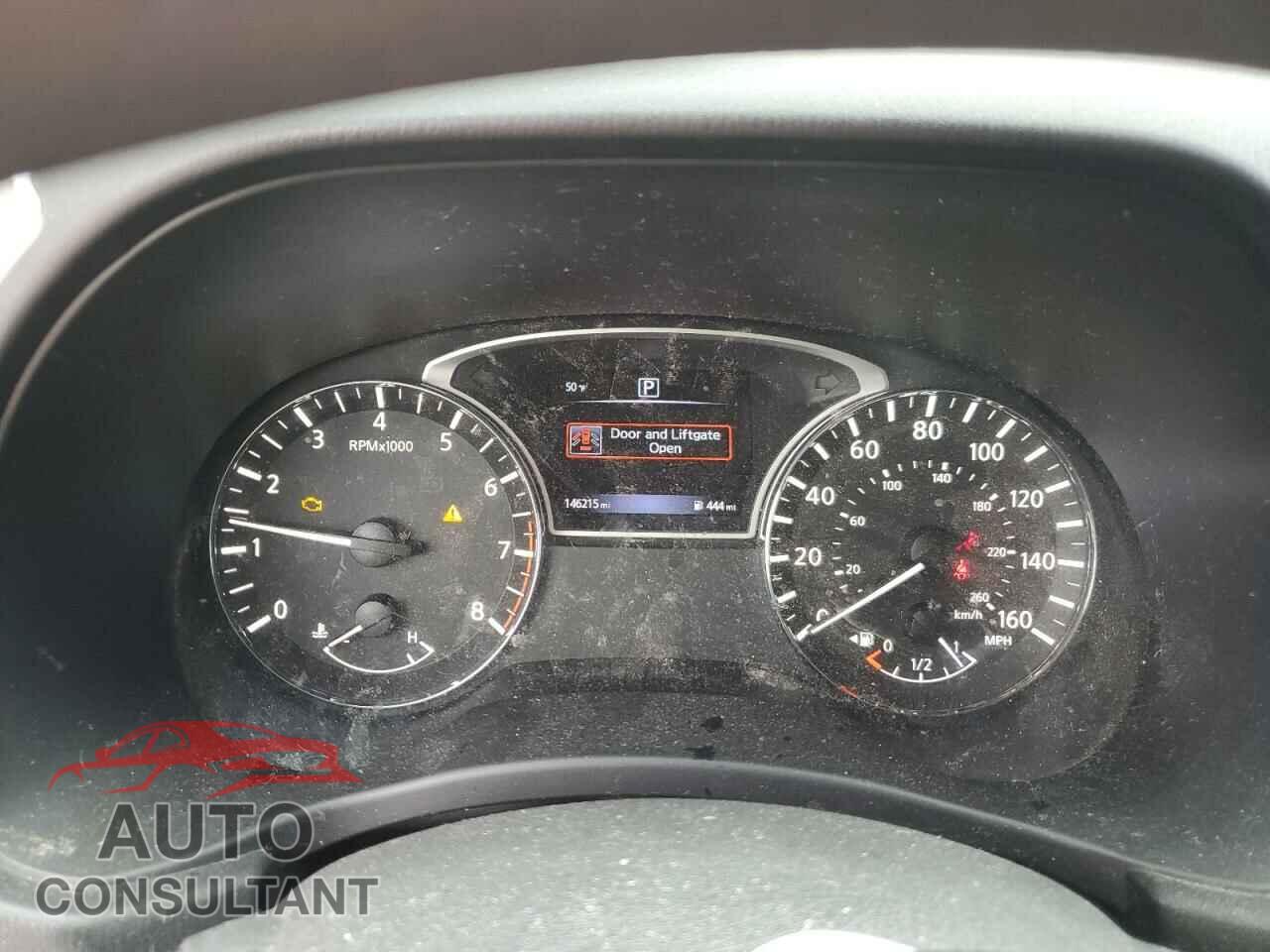 NISSAN PATHFINDER 2017 - 5N1DR2MN2HC618189
