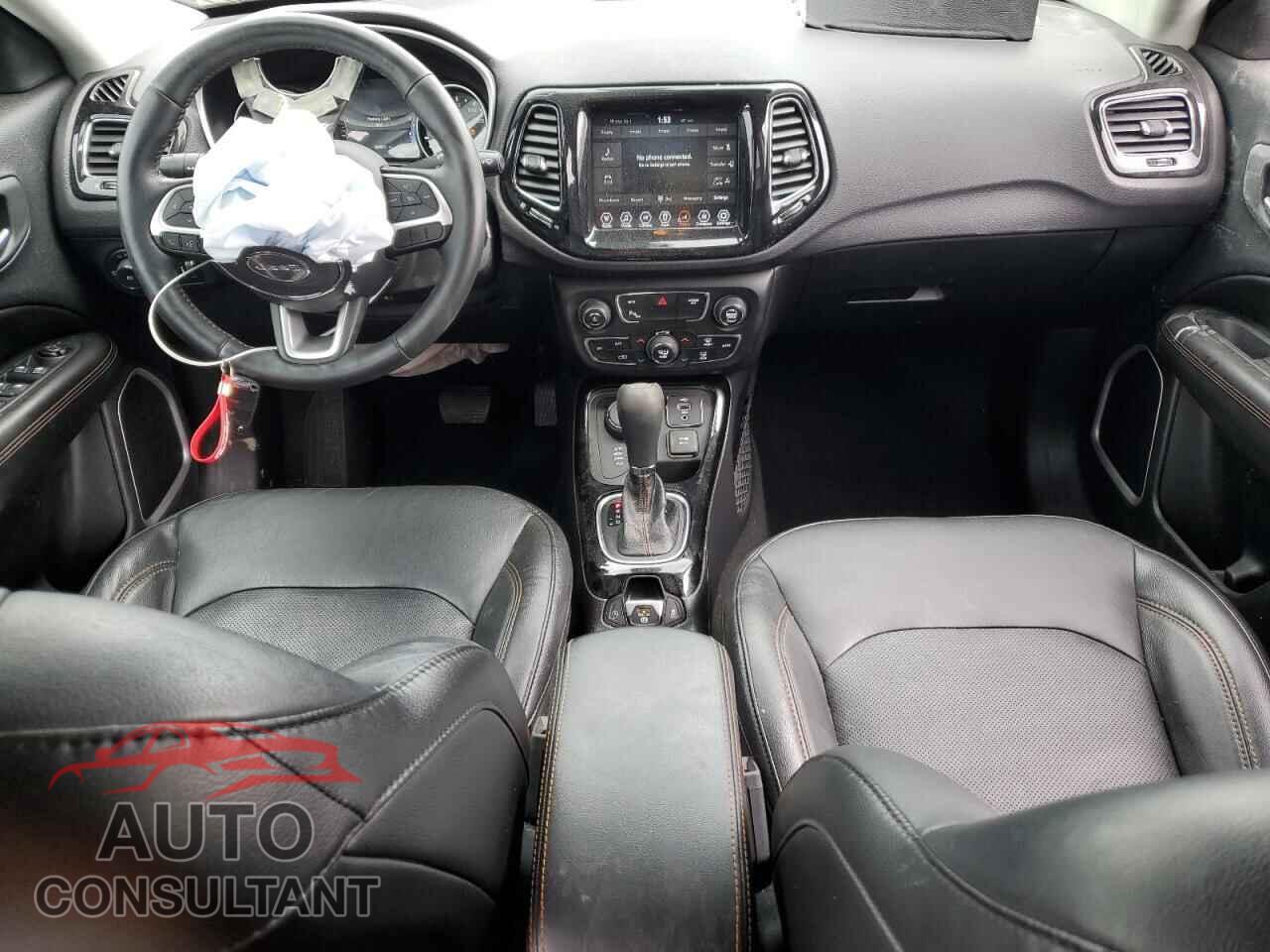 JEEP COMPASS 2018 - 3C4NJDCB6JT435309