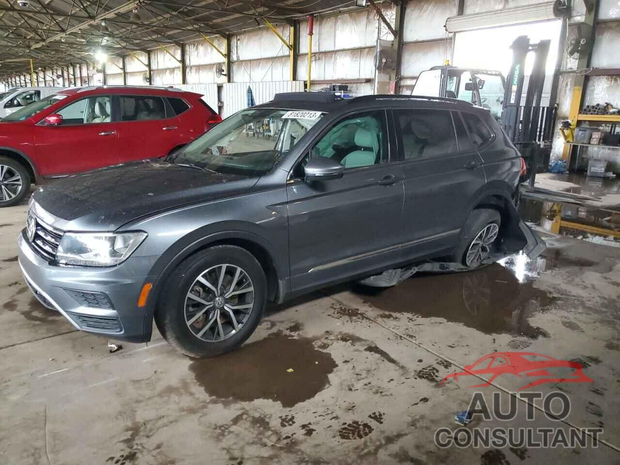 VOLKSWAGEN TIGUAN 2018 - 3VV3B7AX6JM195131