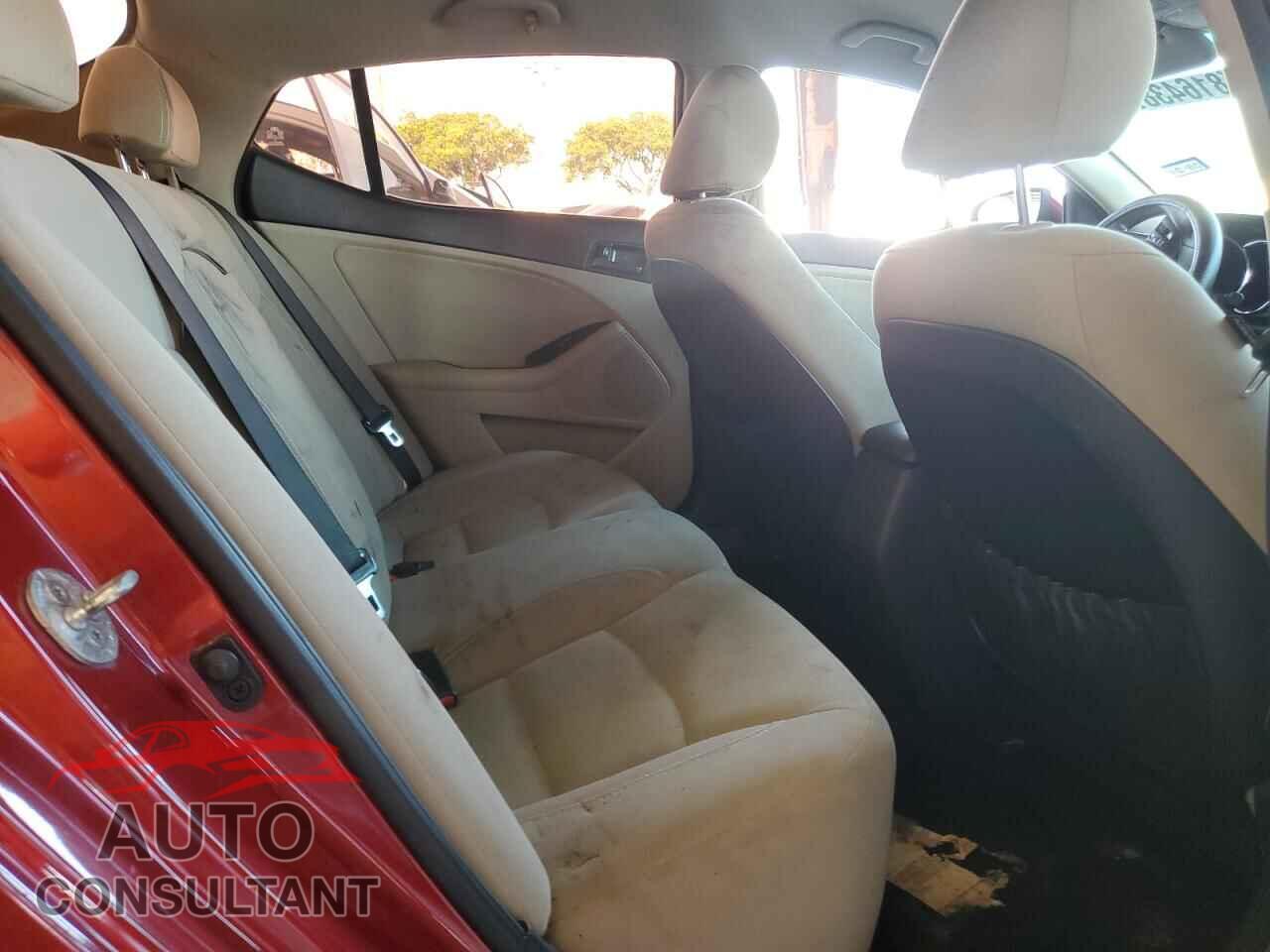KIA OPTIMA 2013 - 5XXGM4A75DG206117