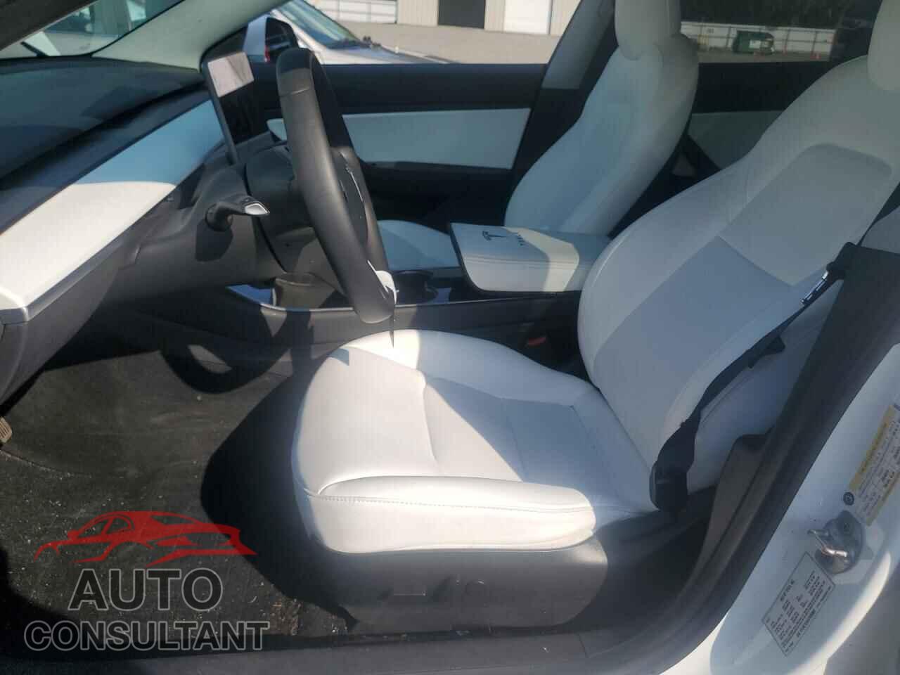 TESLA MODEL 3 2020 - 5YJ3E1EA4LF599383