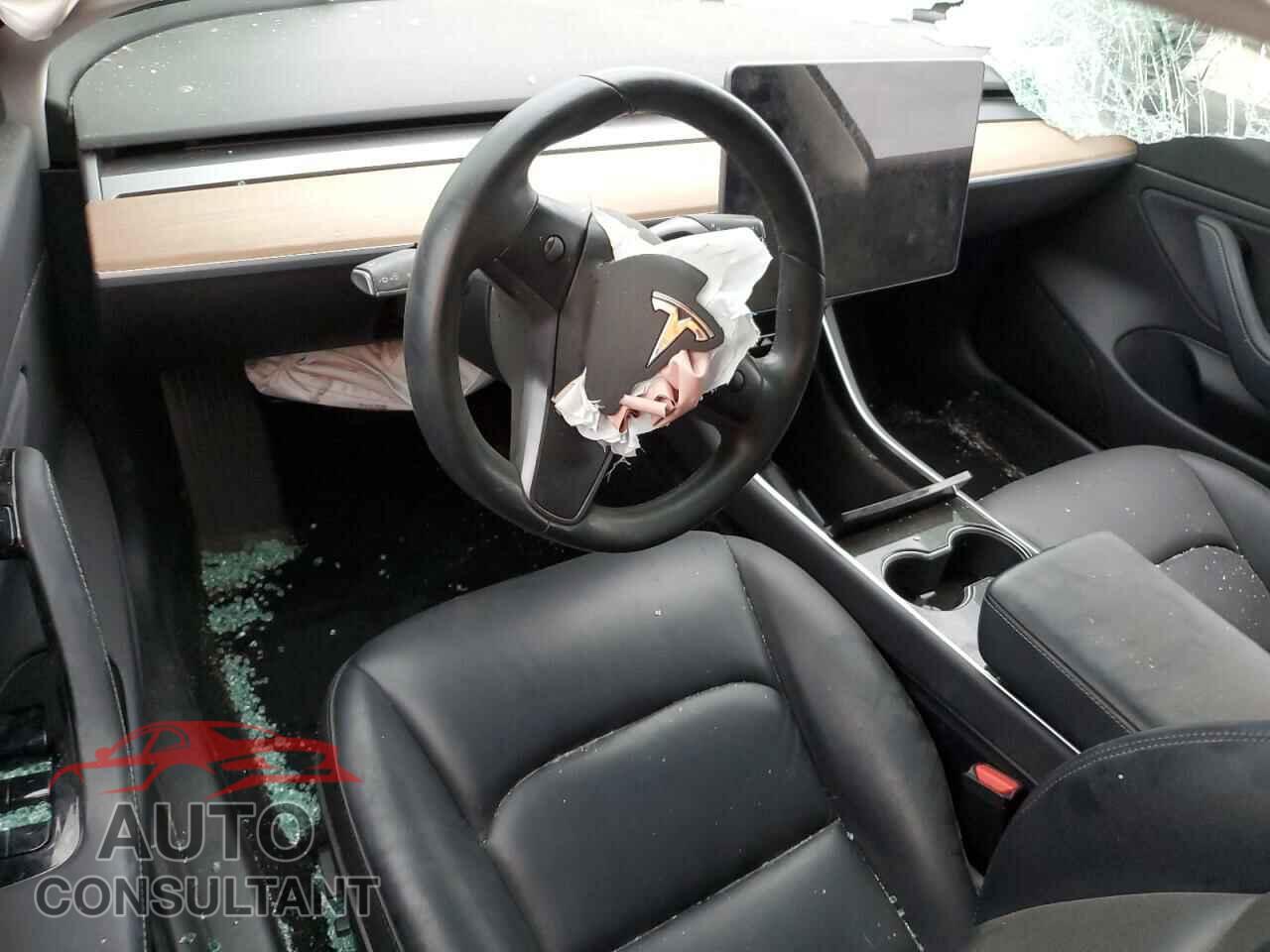 TESLA MODEL 3 2018 - 5YJ3E1EA6JF012517