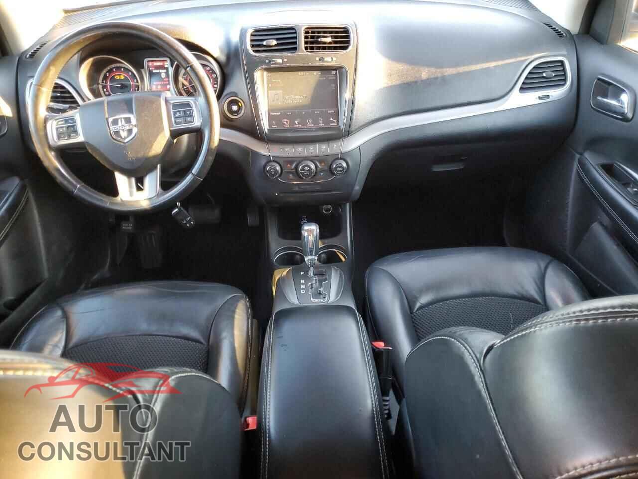 DODGE JOURNEY 2017 - 3C4PDCGG6HT556593