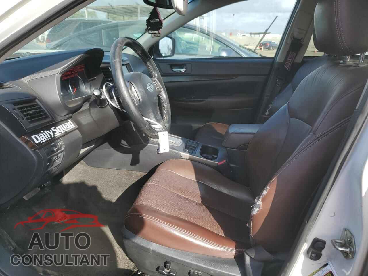 SUBARU OUTBACK 2014 - 4S4BRDPC2E2232595