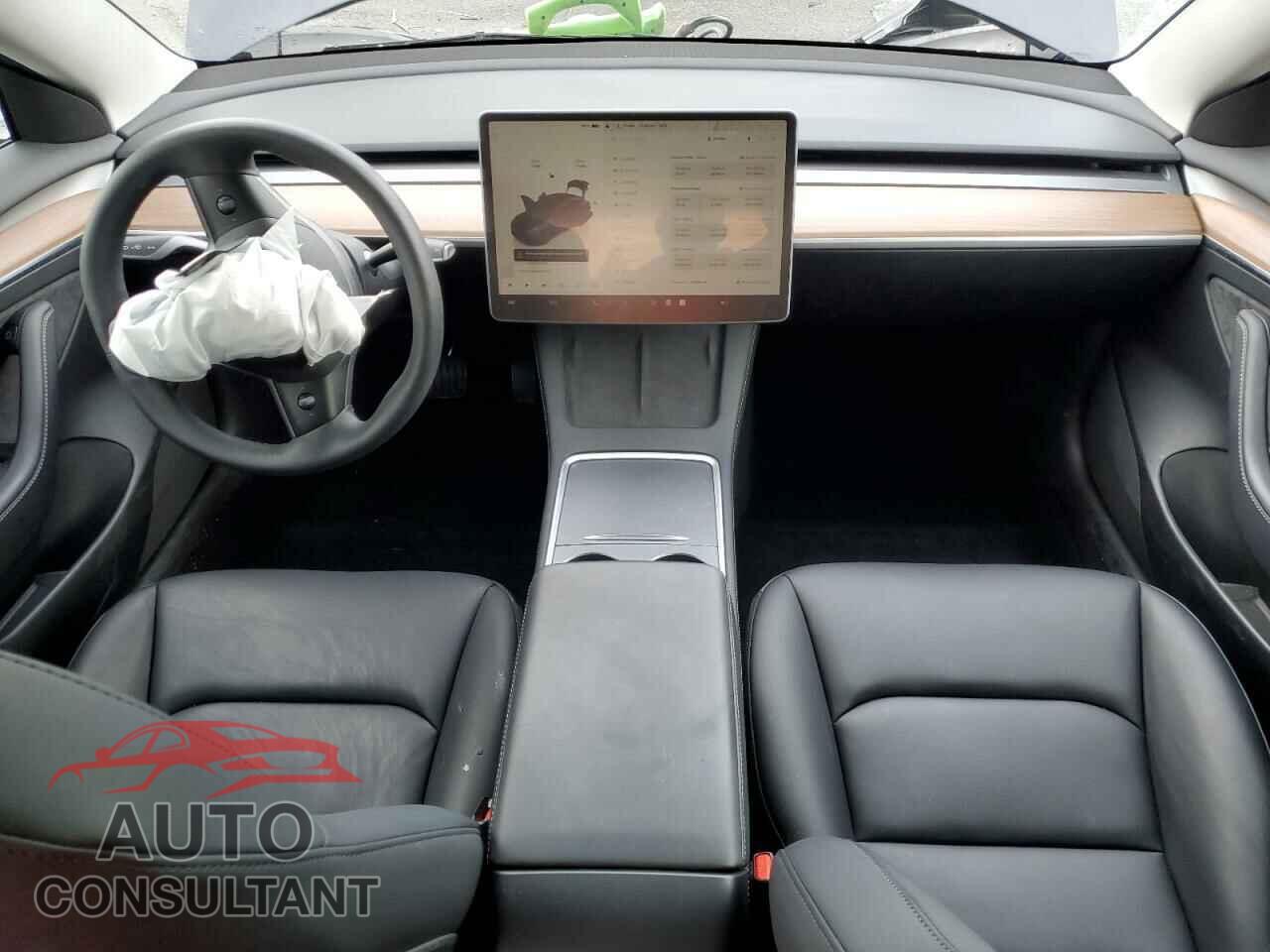 TESLA MODEL 3 2023 - 5YJ3E1EA0PF688261