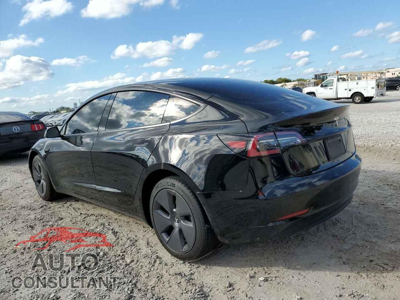 TESLA MODEL 3 2023 - 5YJ3E1EA2PF518645