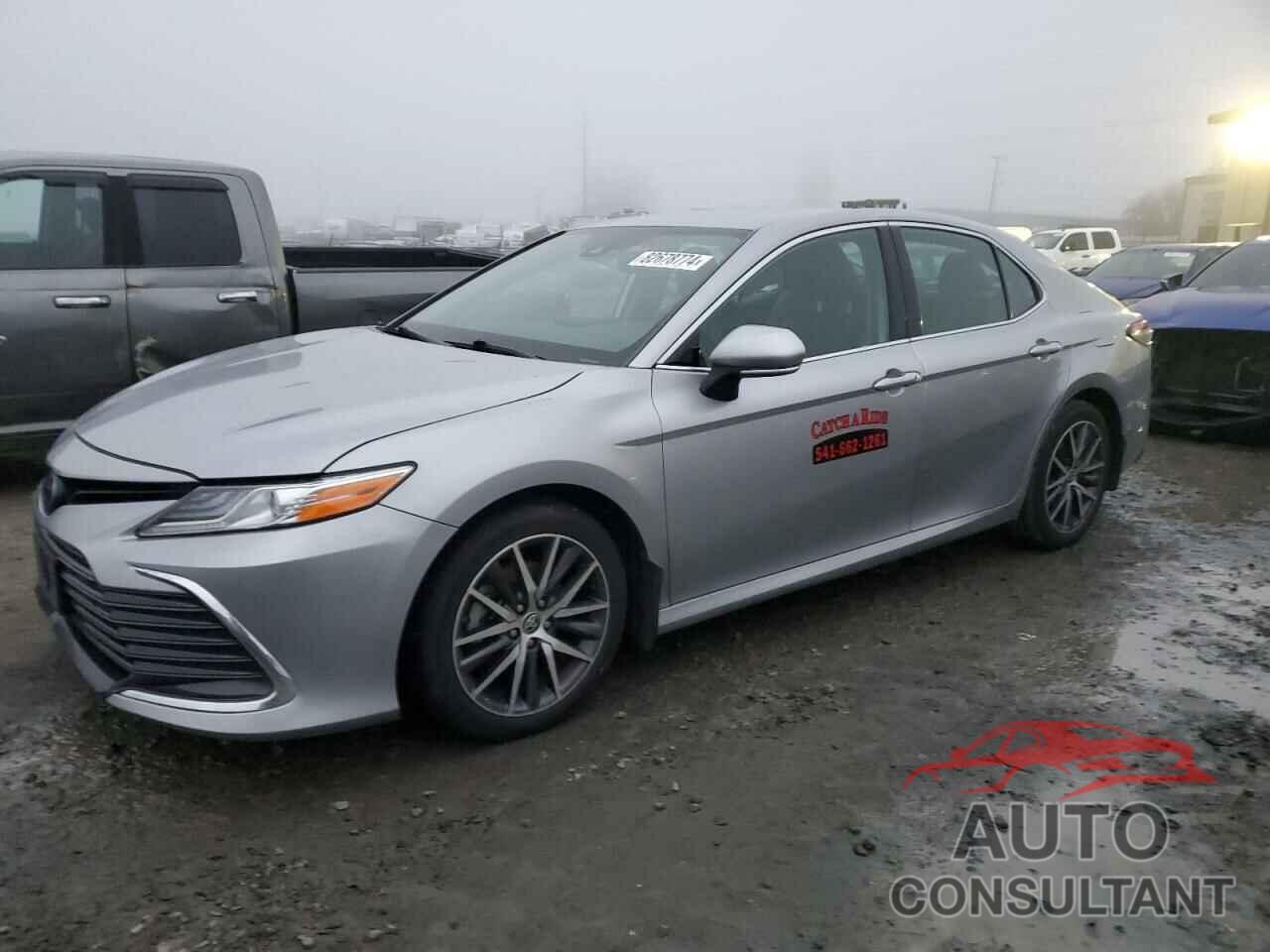 TOYOTA CAMRY 2023 - 4T1F11AK3PU734157