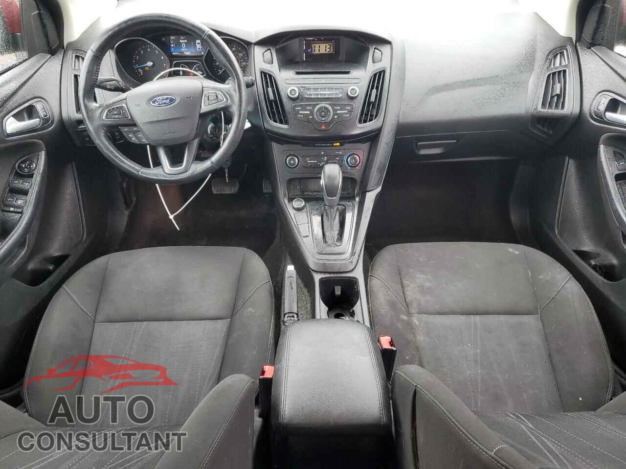 FORD FOCUS 2017 - 1FADP3K29HL281308