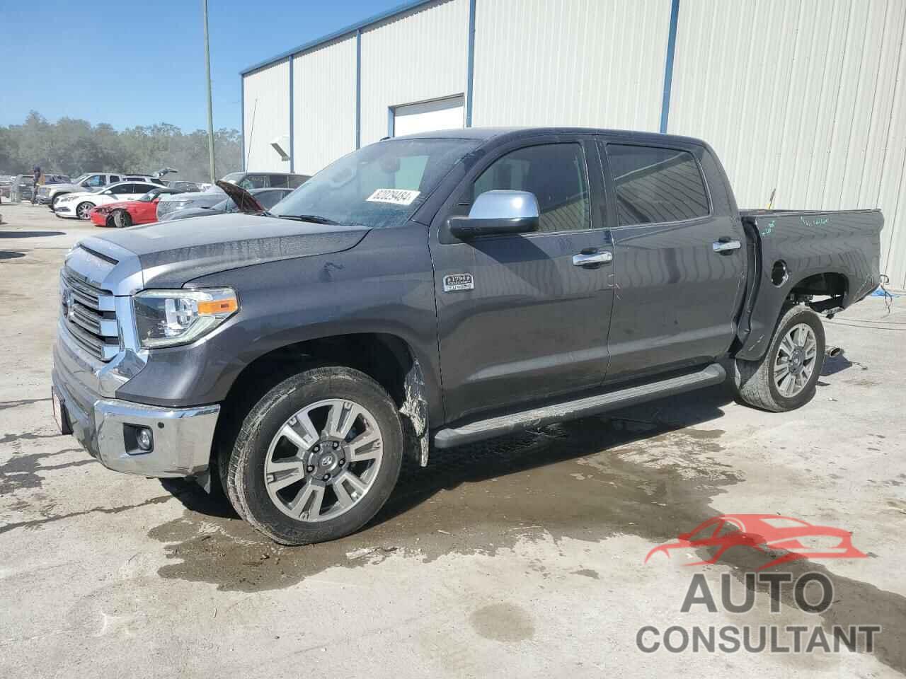 TOYOTA TUNDRA 2018 - 5TFAY5F15JX718663