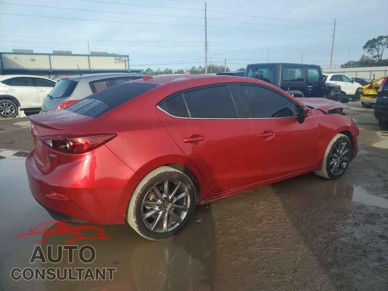 MAZDA 3 2018 - 3MZBN1V37JM214210