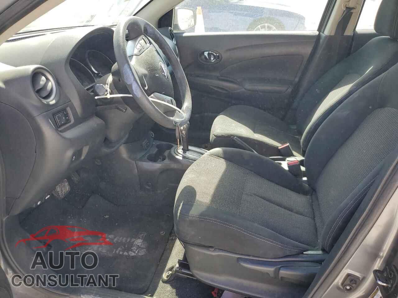 NISSAN VERSA 2017 - 3N1CN7AP6HL902060