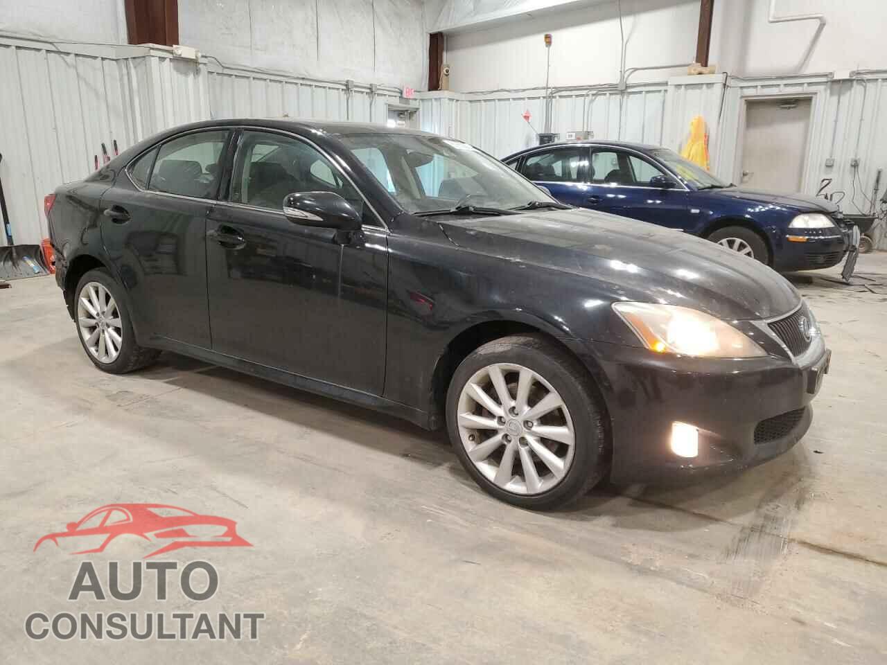 LEXUS IS 2010 - JTHCF5C28A5037807