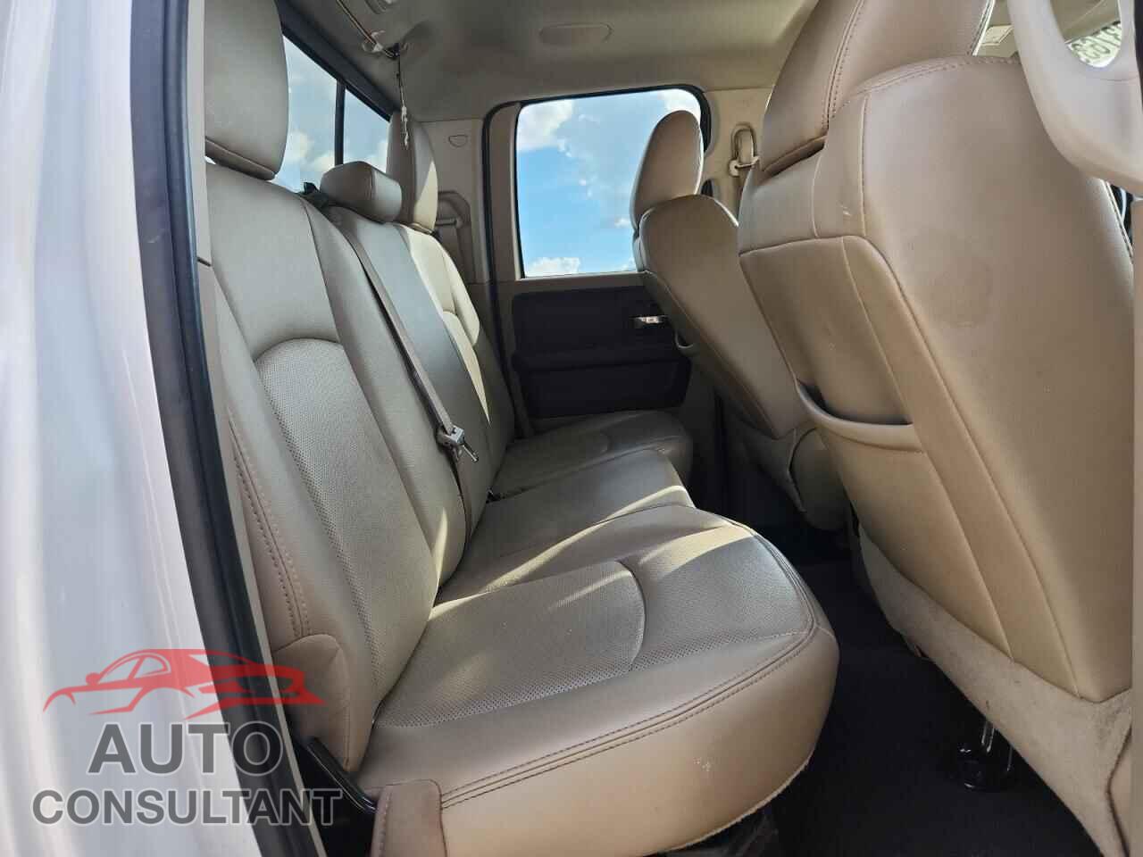 DODGE RAM 1500 2012 - 1C6RD7JTXCS155717