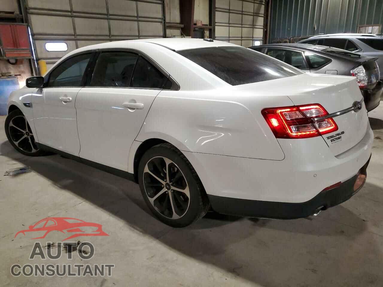 FORD TAURUS 2015 - 1FAHP2E86FG100635