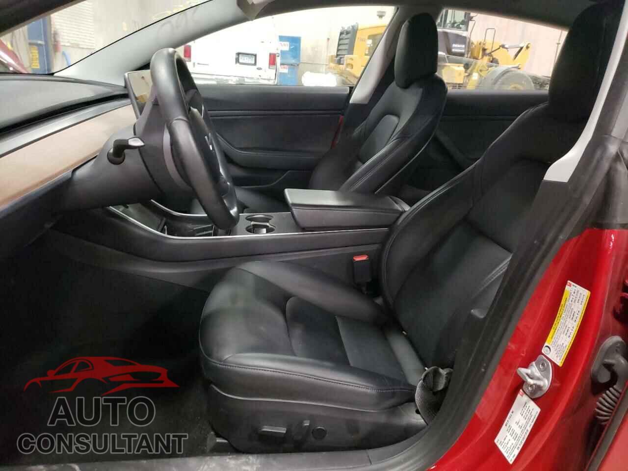TESLA MODEL 3 2018 - 5YJ3E1EA5JF126105