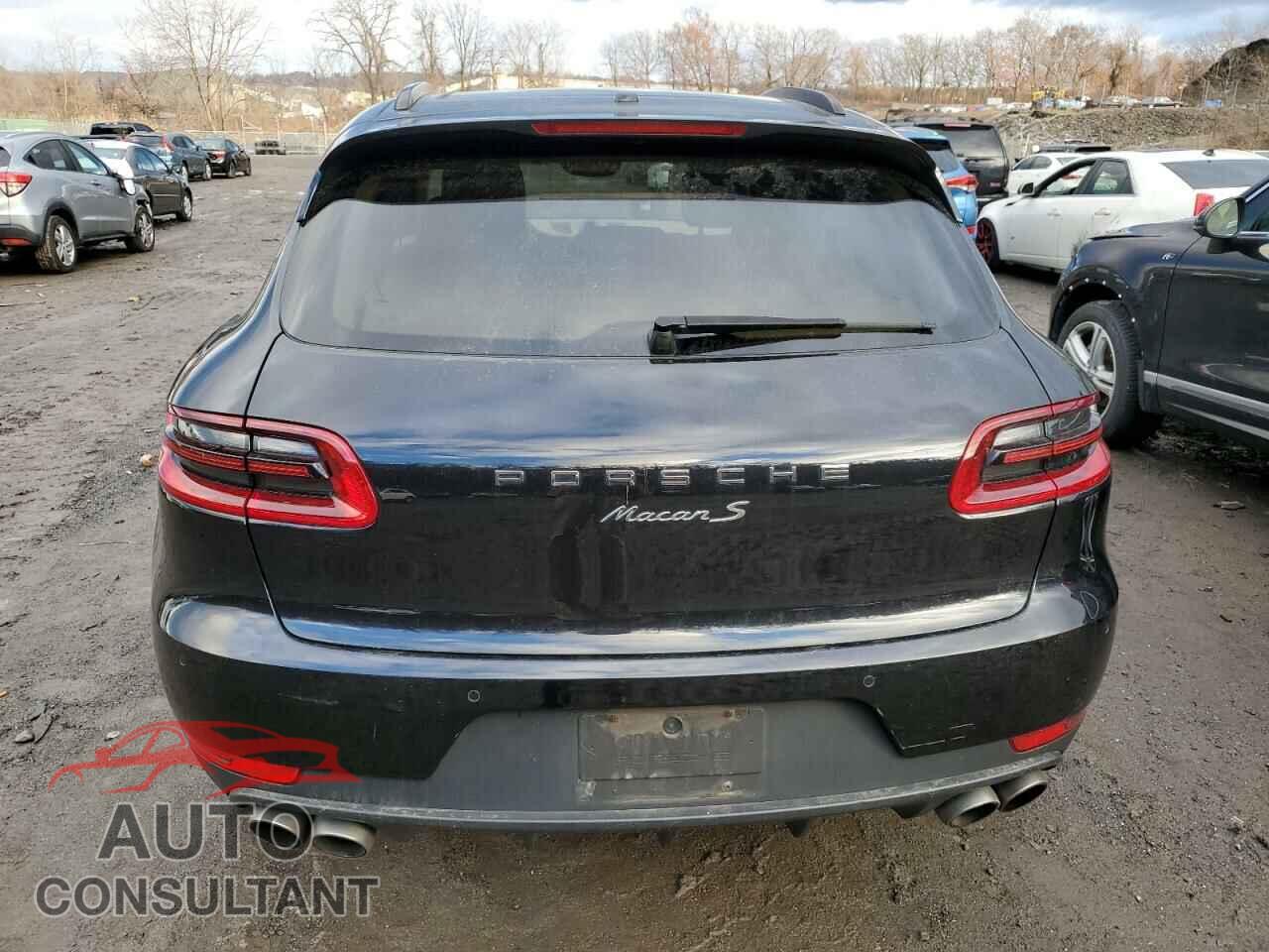 PORSCHE MACAN 2015 - WP1AB2A51FLB43131