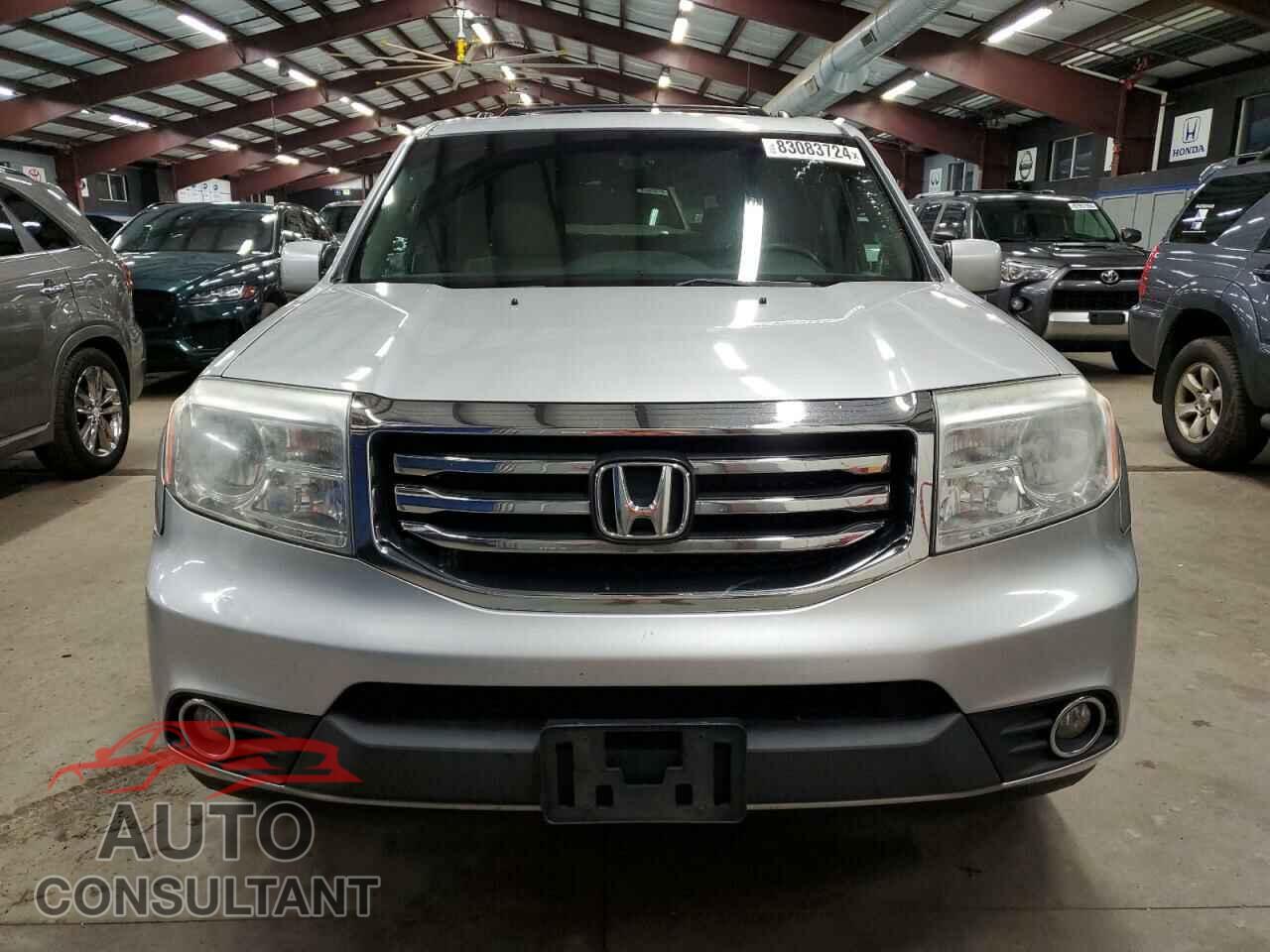 HONDA PILOT 2015 - 5FNYF4H30FB007998