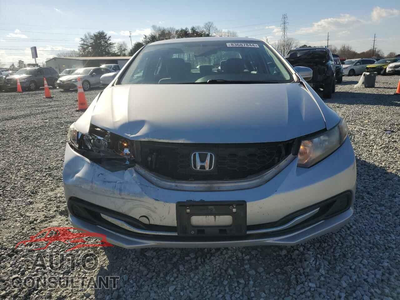 HONDA CIVIC 2015 - 2HGFB2F52FH557792