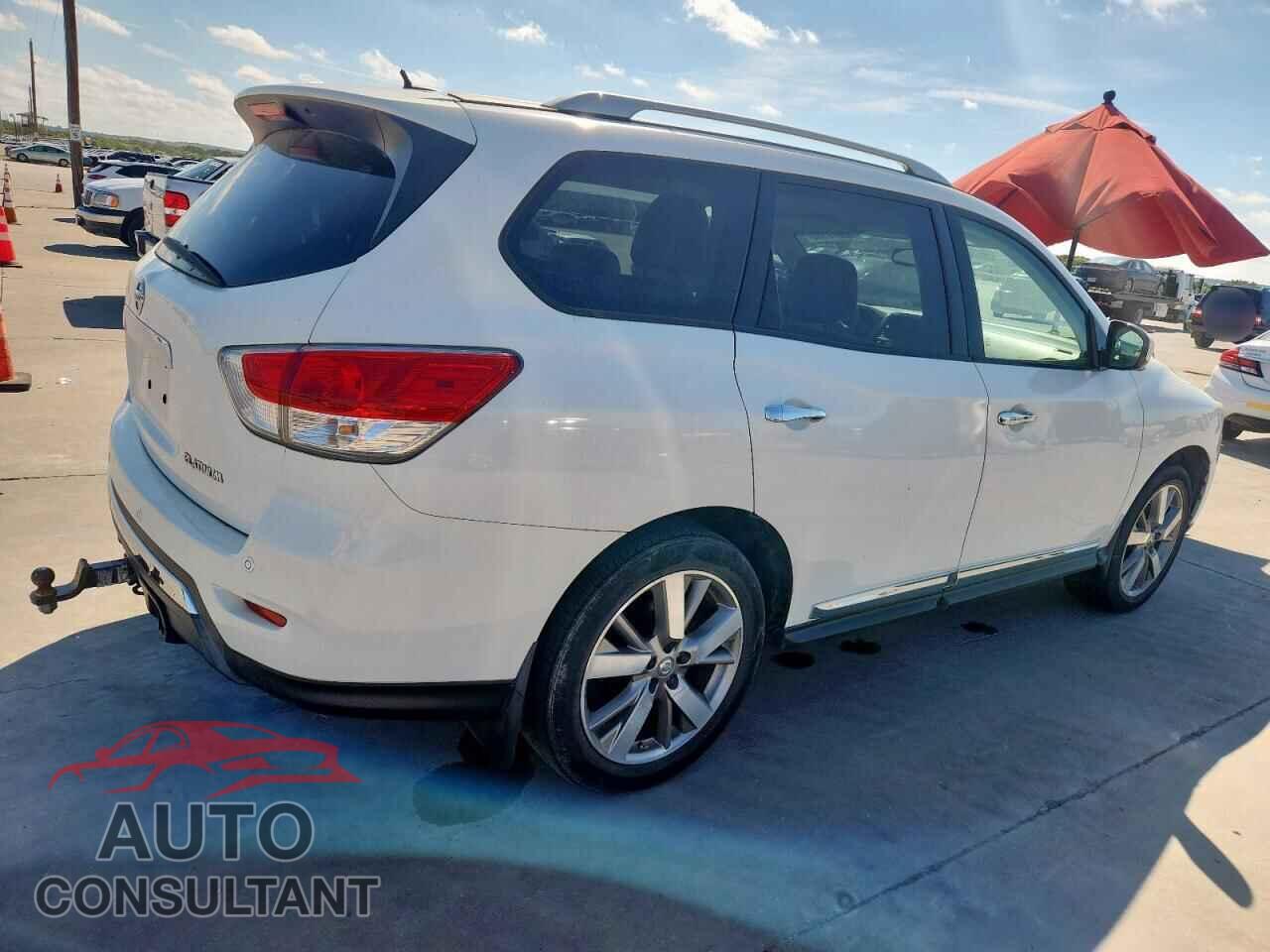 NISSAN PATHFINDER 2013 - 5N1AR2MN2DC653649