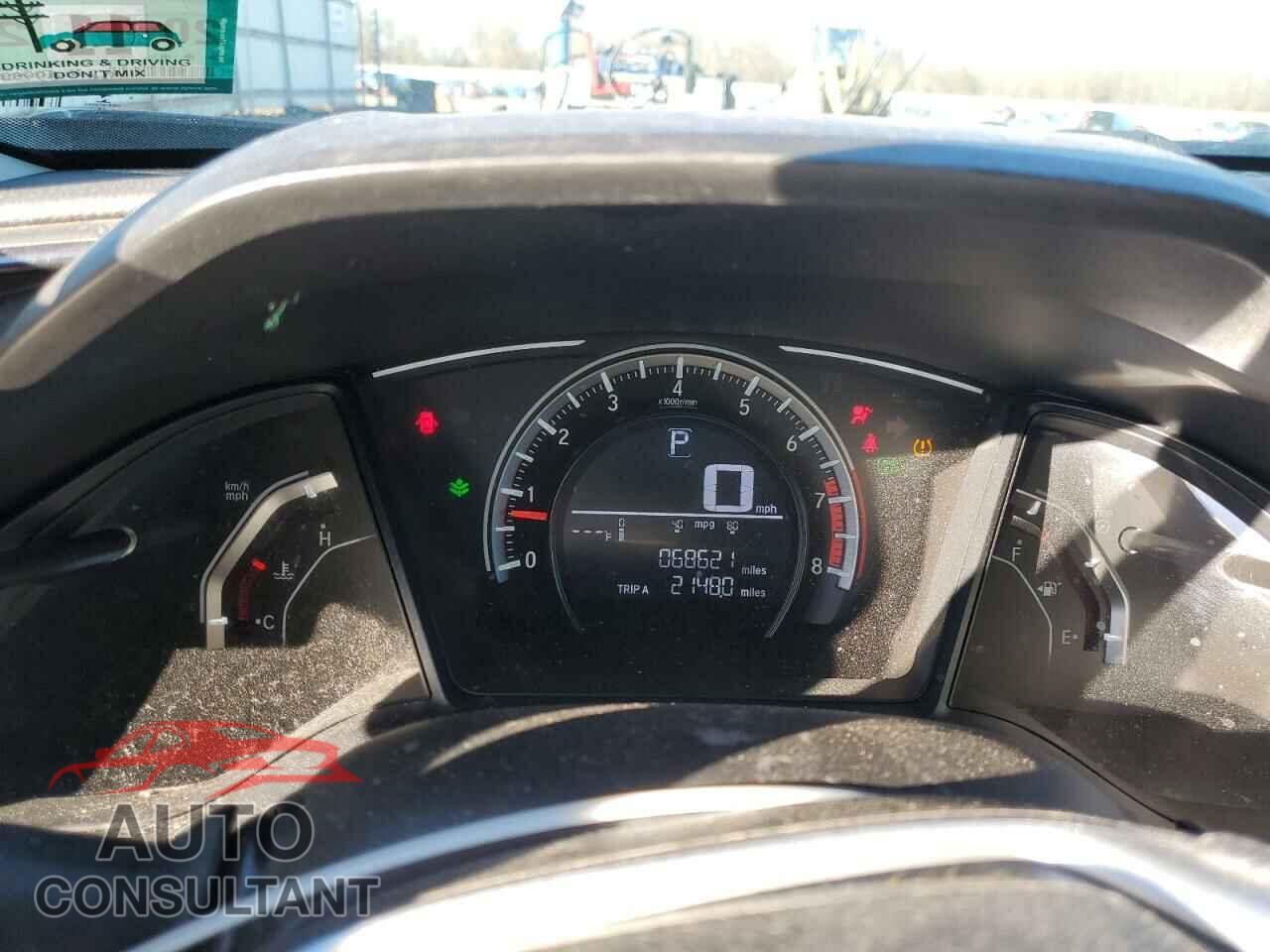 HONDA CIVIC 2018 - 2HGFC2F57JH608208