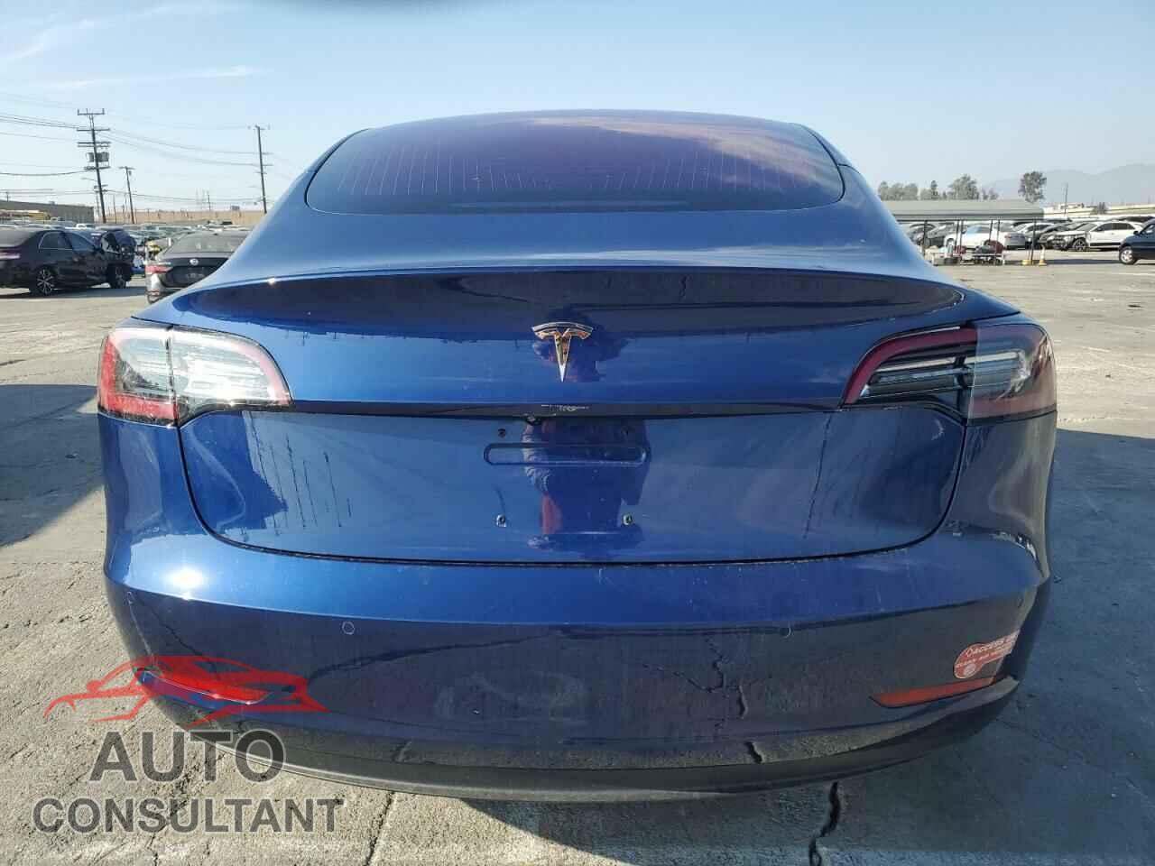 TESLA MODEL 3 2018 - 5YJ3E1EA2JF013115