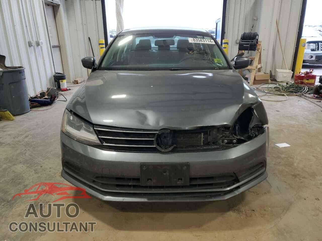 VOLKSWAGEN JETTA 2017 - 3VW2B7AJ5HM380610
