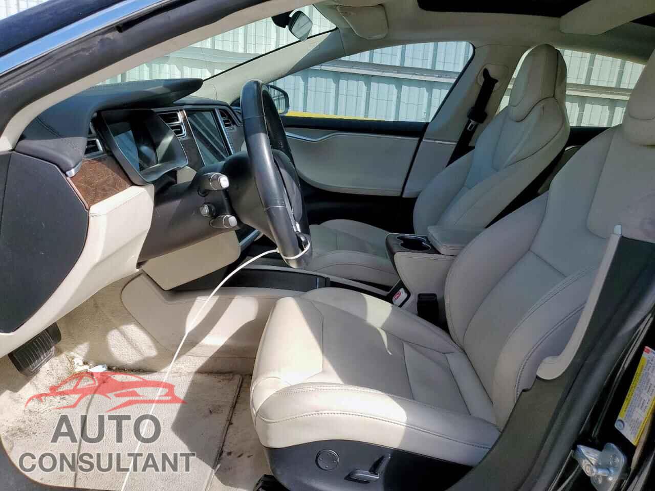TESLA MODEL S 2017 - 5YJSA1E27HF227883
