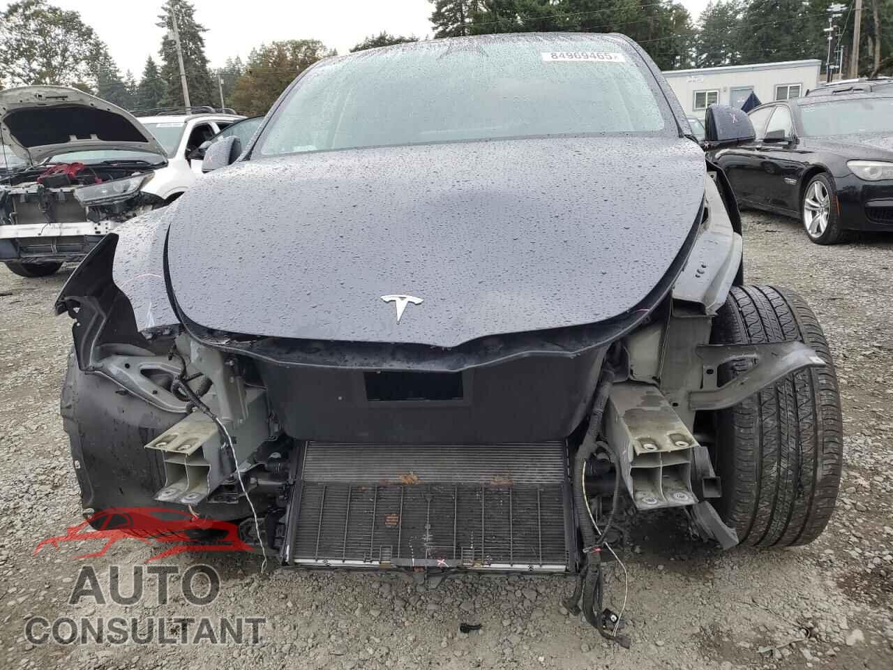TESLA MODEL Y 2023 - 7SAYGDEEXPF855197