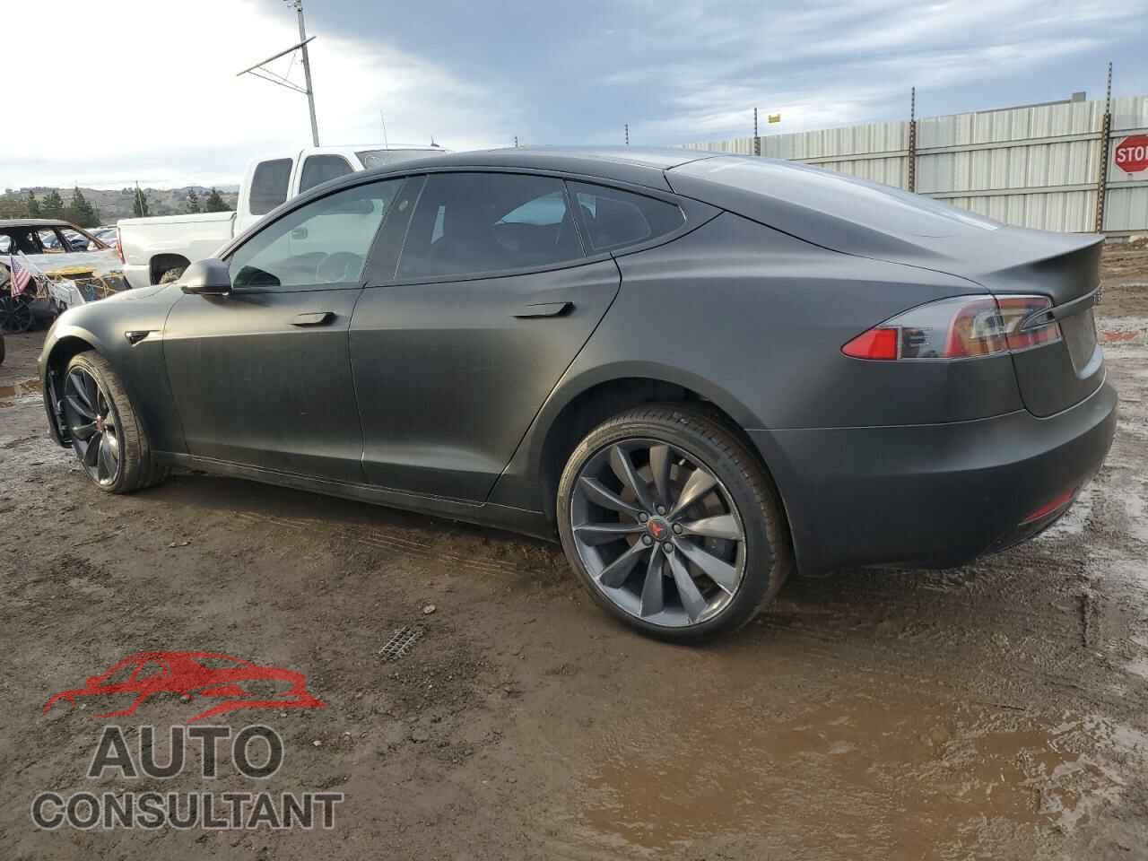 TESLA MODEL S 2017 - 5YJSA1E21HF187087
