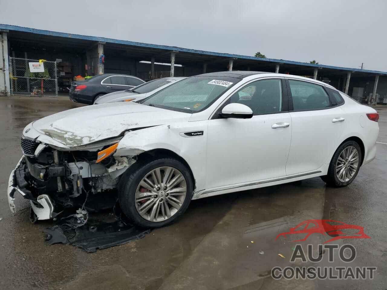 KIA OPTIMA 2017 - 5XXGV4L20HG132528