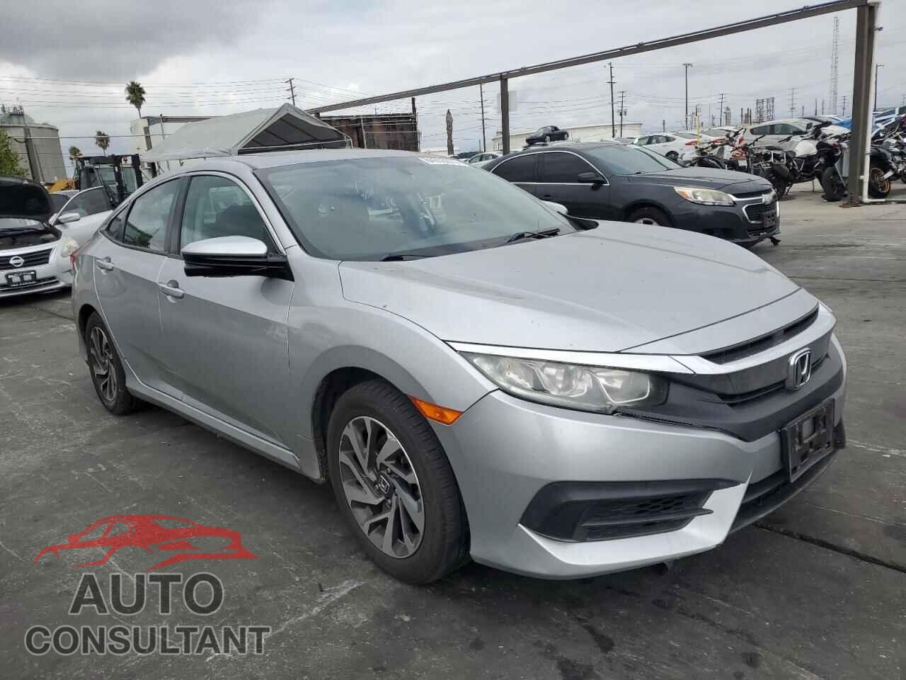 HONDA CIVIC 2017 - 19XFC2F73HE216817