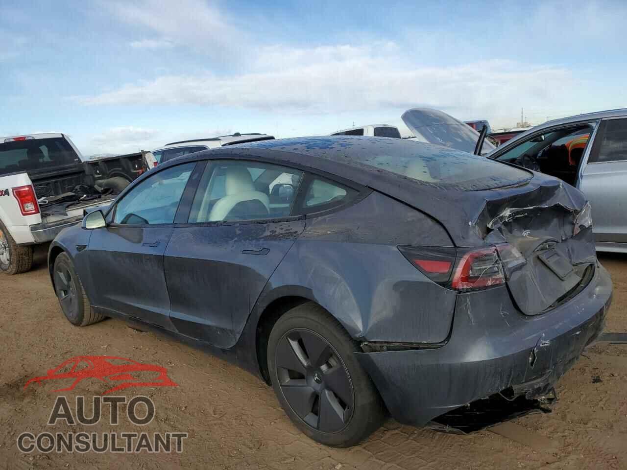 TESLA MODEL 3 2023 - 5YJ3E1EA8PF624100
