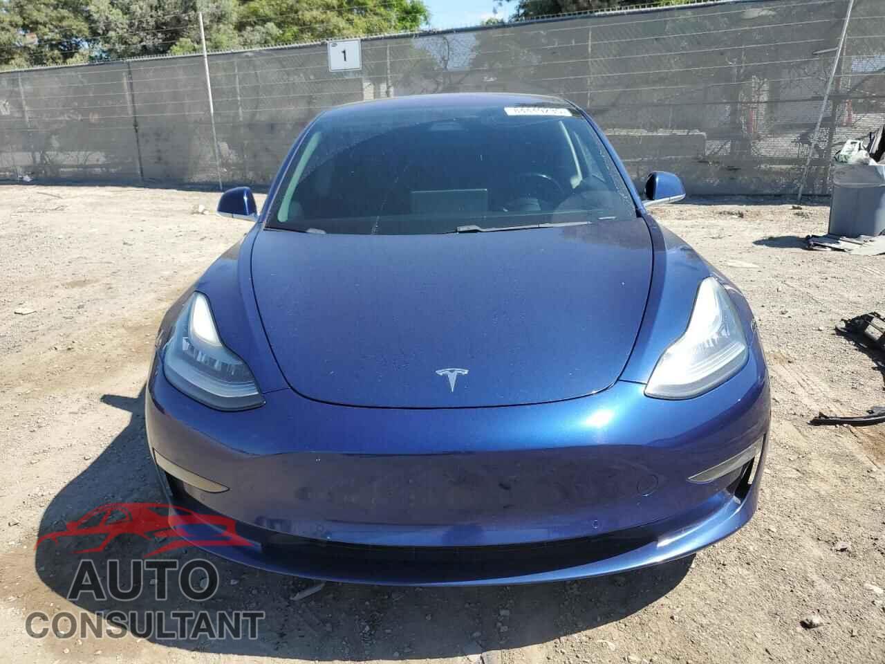 TESLA MODEL 3 2018 - 5YJ3E1EA4JF010488