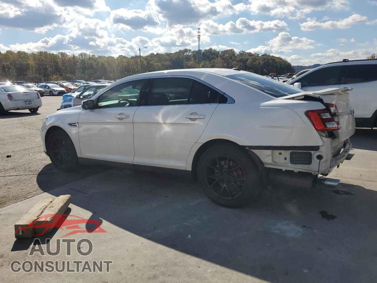 FORD TAURUS 2013 - 1FAHP2E87DG155592