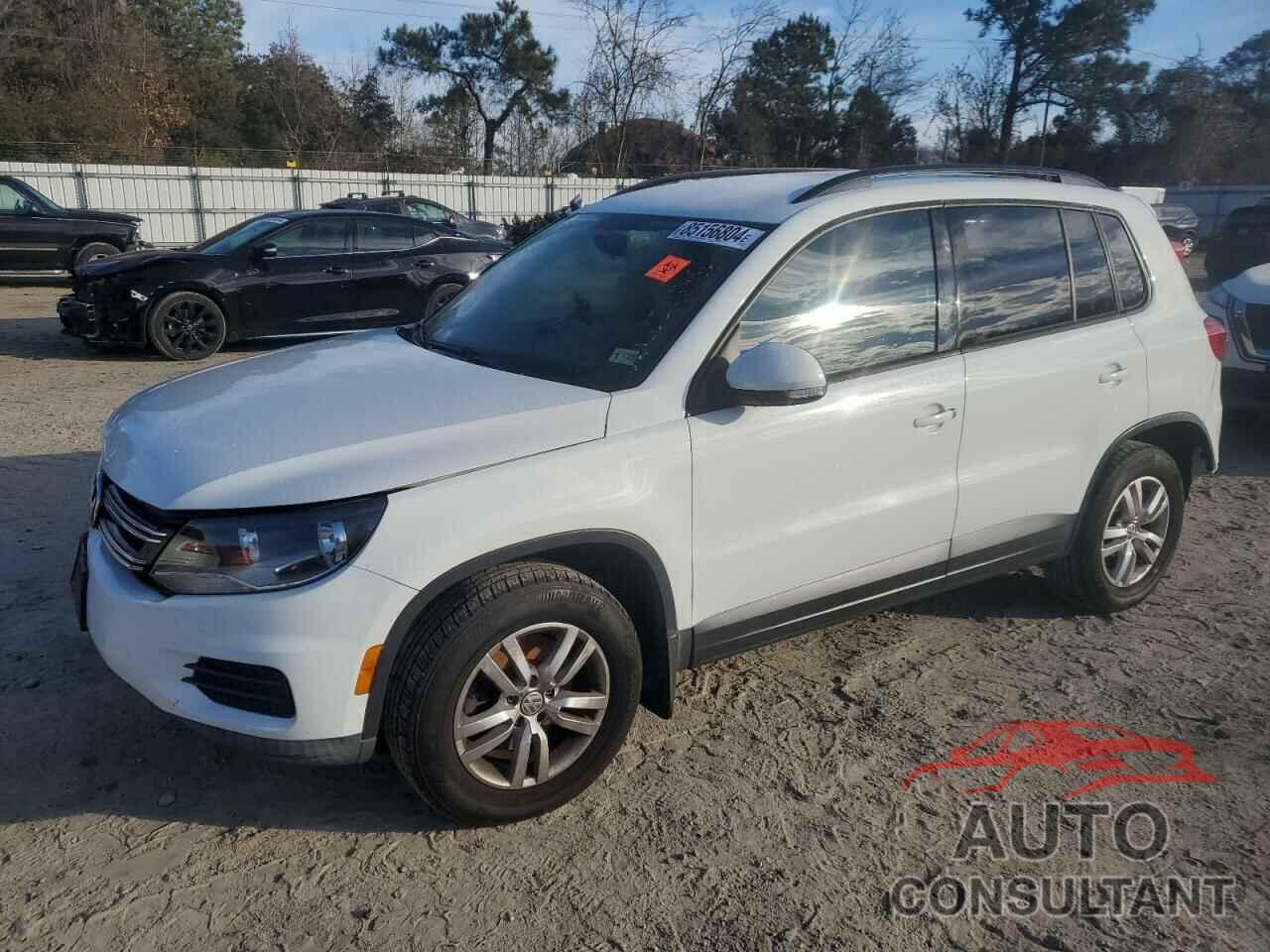 VOLKSWAGEN TIGUAN 2015 - WVGAV7AX3FW553740