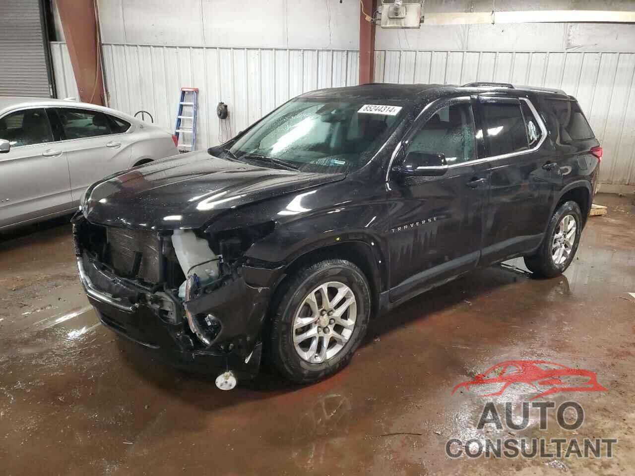 CHEVROLET TRAVERSE 2018 - 1GNEVGKW6JJ134161