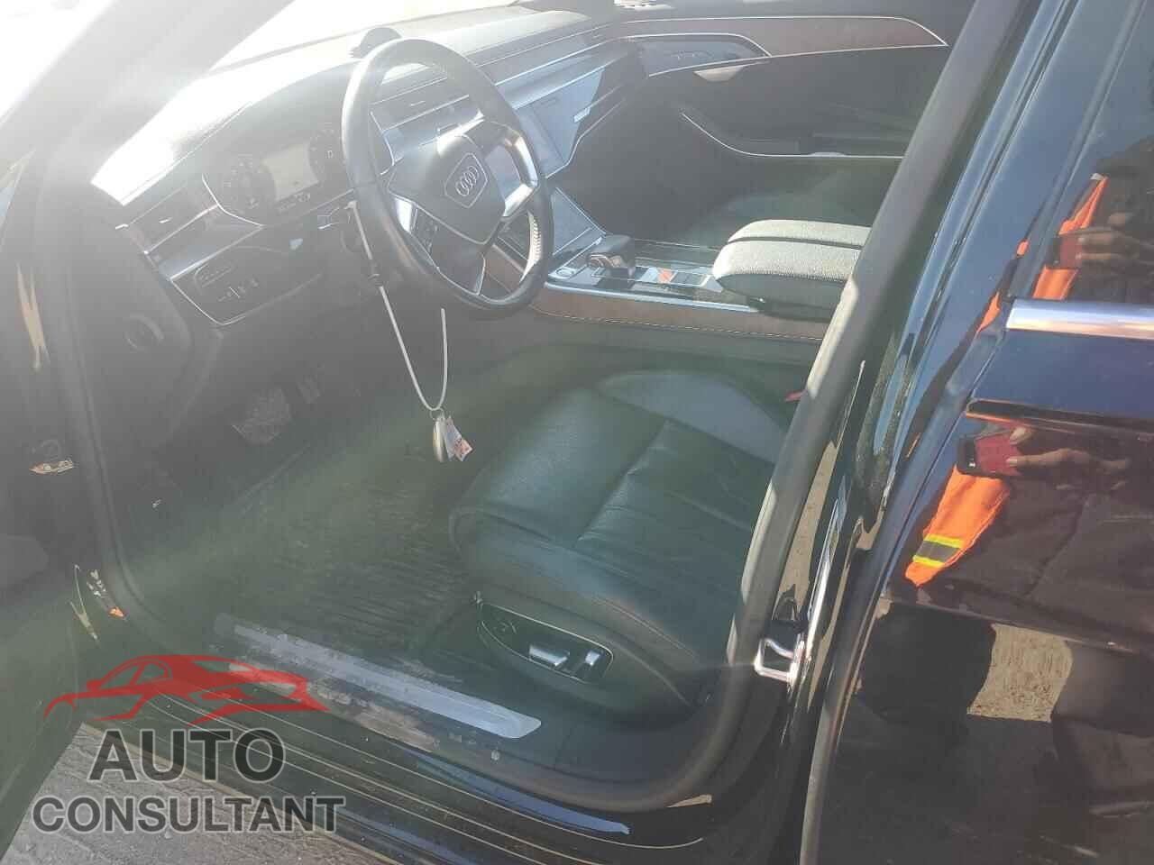 AUDI A8 2019 - WAU8DAF86KN014143