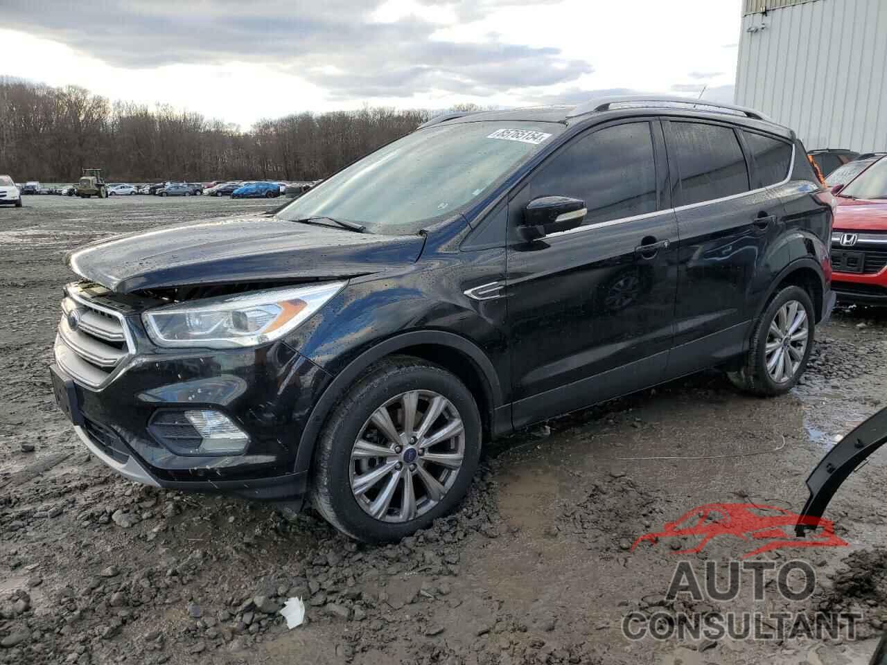 FORD ESCAPE 2017 - 1FMCU9J92HUC57809