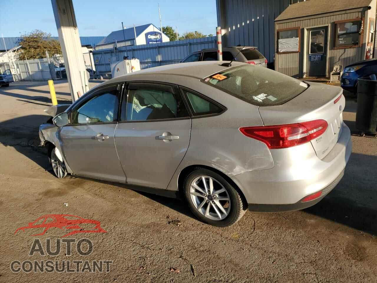 FORD FOCUS 2015 - 1FADP3F24FL356116