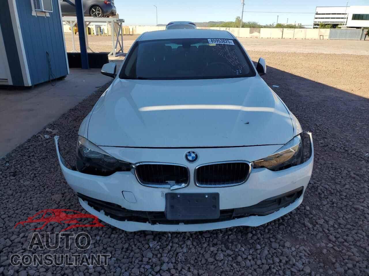 BMW 3 SERIES 2016 - WBA8A3C55GK551478