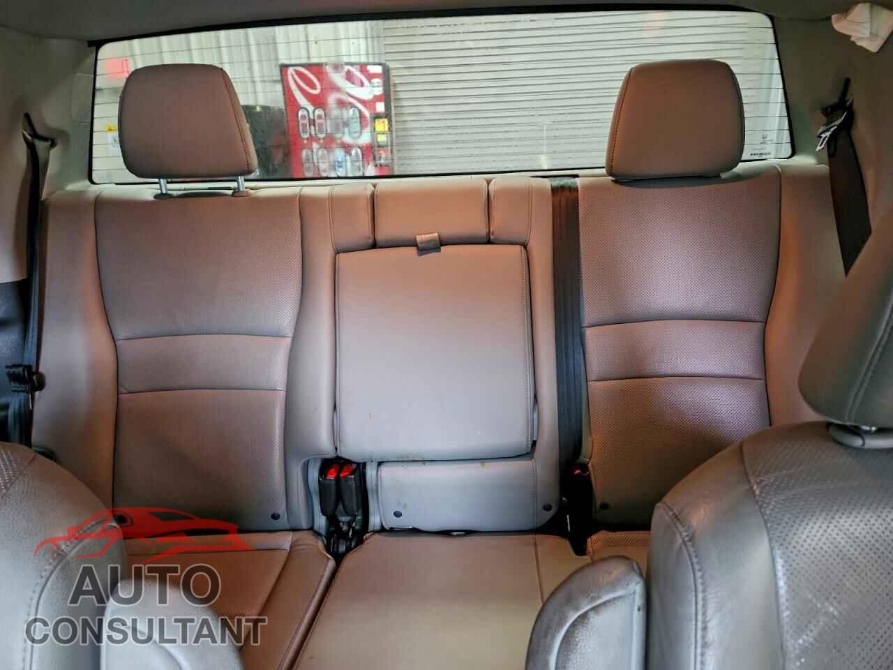 HONDA RIDGELINE 2017 - 5FPYK2F65HB011696