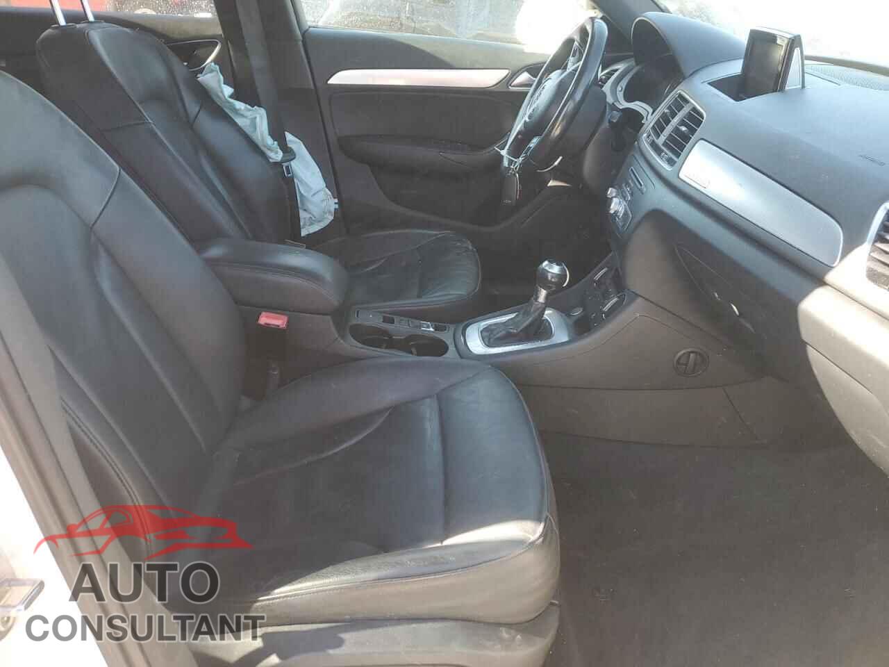 AUDI Q3 2016 - WA1EFCFSXGR015099