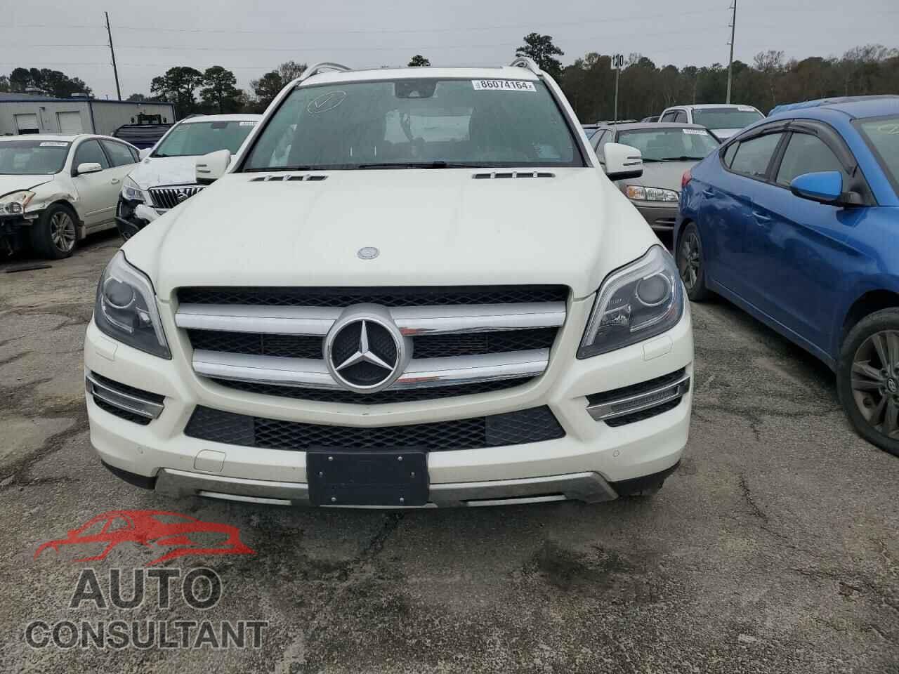 MERCEDES-BENZ GL-CLASS 2015 - 4JGDF6EEXFA504030