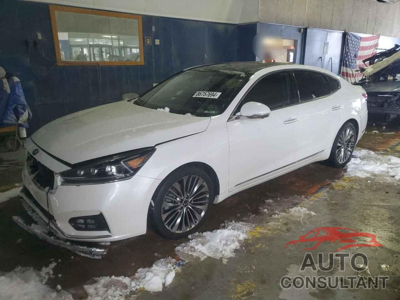 KIA CADENZA 2018 - KNALC4J10J5096264