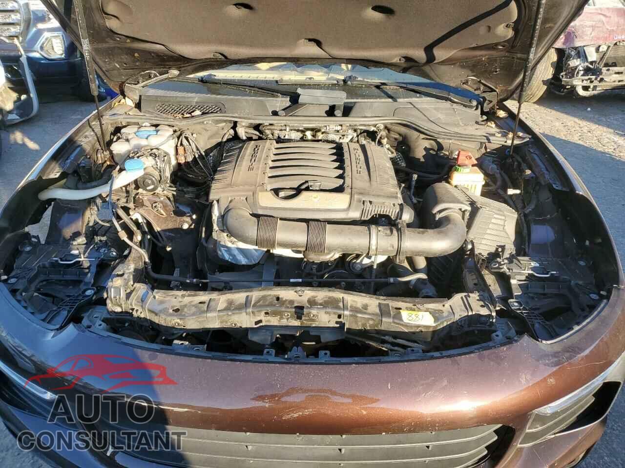 PORSCHE CAYENNE 2016 - WP1AA2A29GLA10420