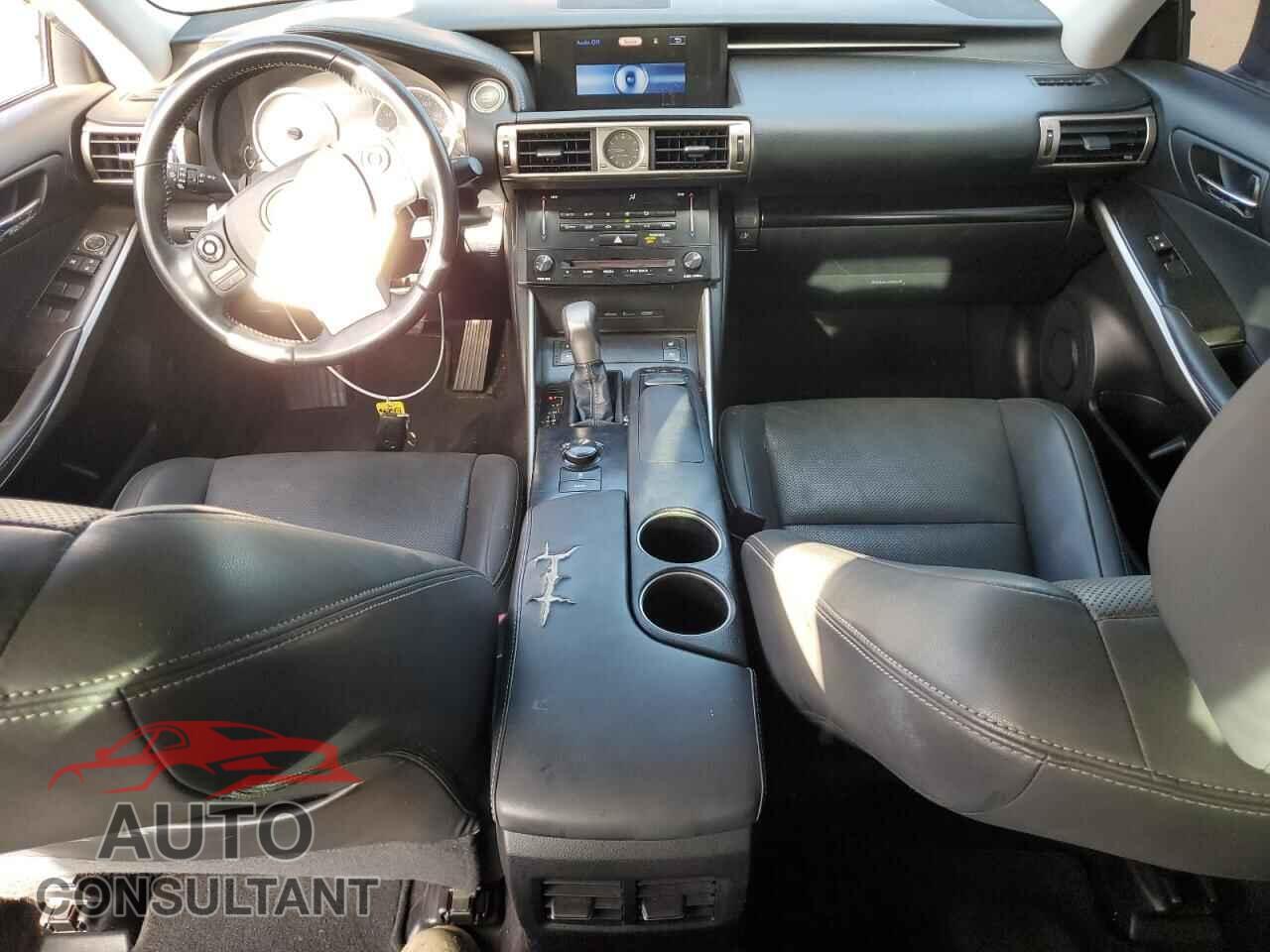 LEXUS IS 2014 - JTHCF1D2XE5012758