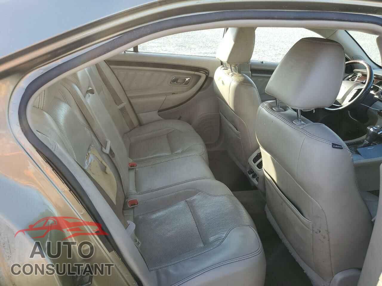 FORD TAURUS 2012 - 1FAHP2FW0CG107315