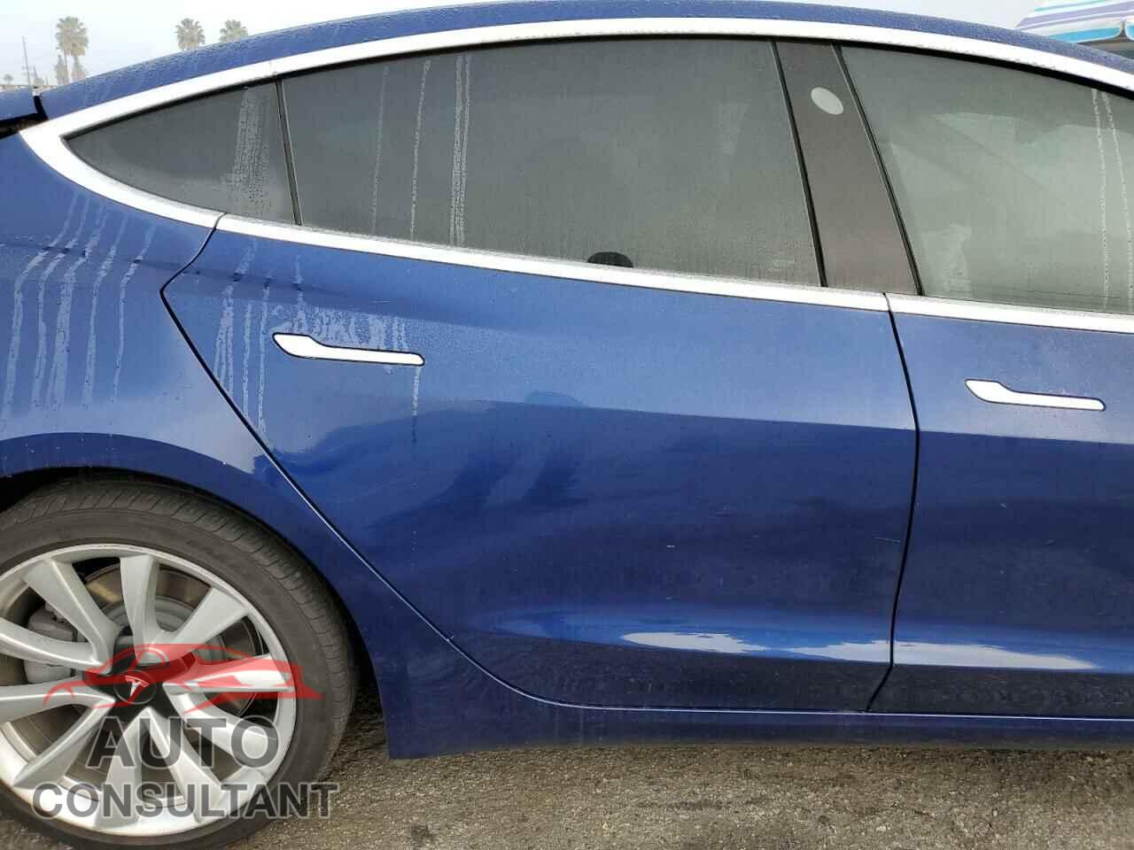 TESLA MODEL 3 2018 - 5YJ3E1EA9JF164405
