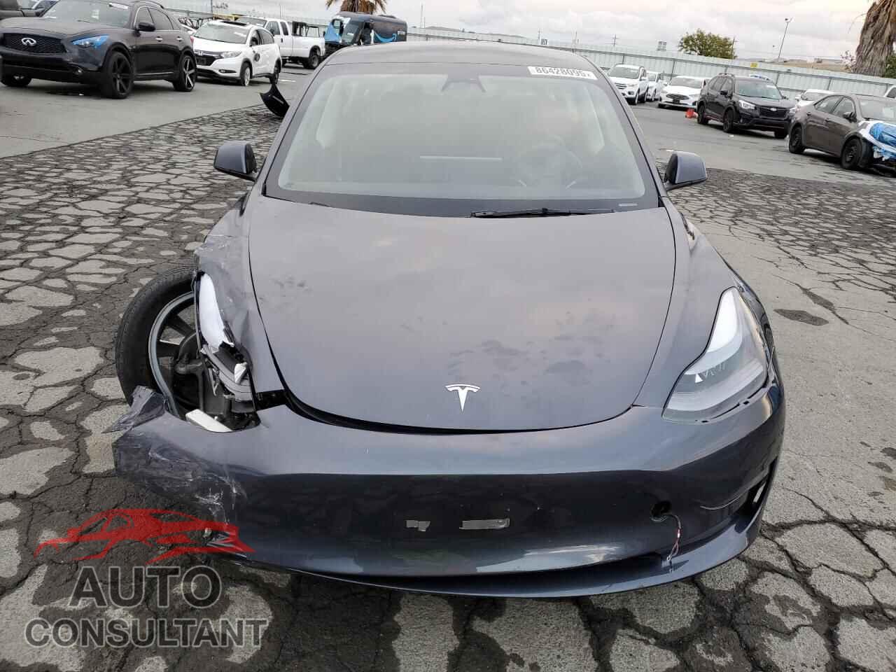 TESLA MODEL 3 2023 - 5YJ3E1EA5PF652095