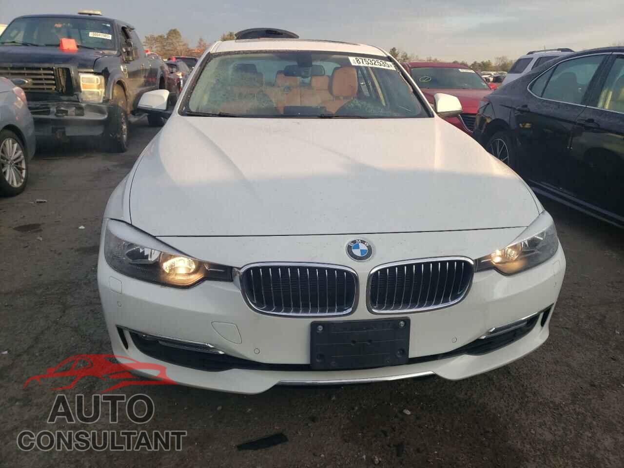 BMW 3 SERIES 2013 - WBA3B5C52DJ598410
